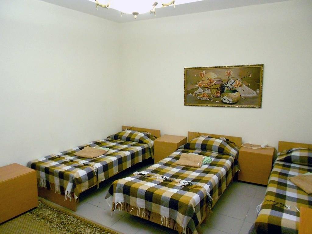 Бюджет трехместный